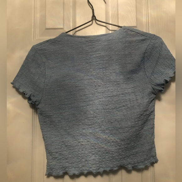 Topshop, textured powder blue tie front top. - Picture 2 of 2